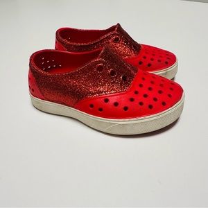 NATIVE red sparkly shoes